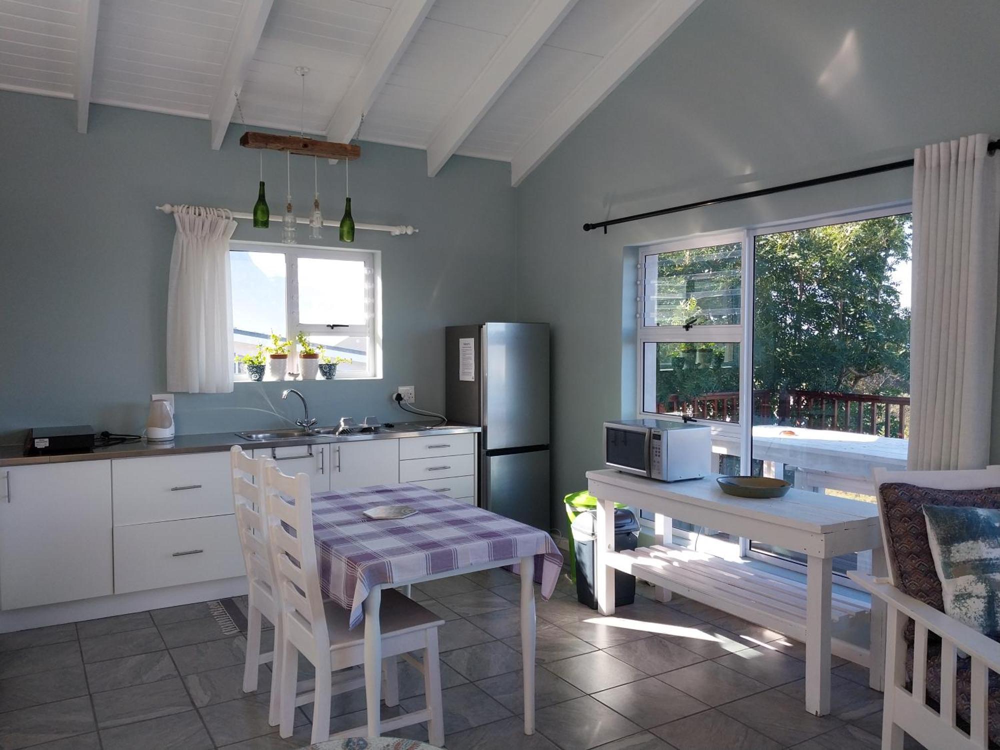 ホテル The Trailhouse Bettyʼs Bay エクステリア 写真